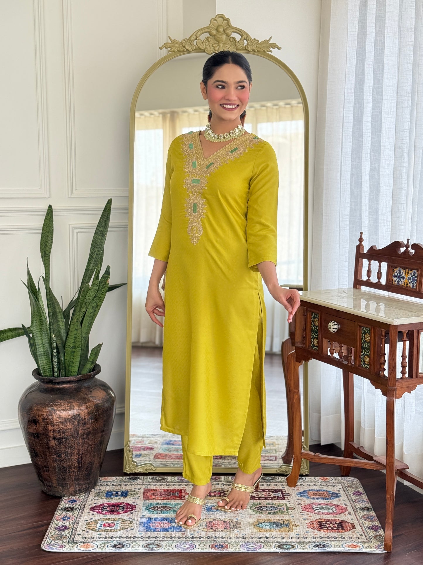 Dhanyasri Cotton Blend Straight Suit Set With Dupatta