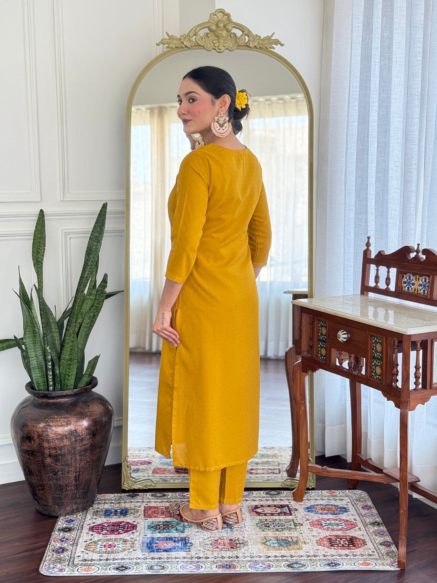 Ekani Yellow Embroidered Cotton Blend Straight Suit Set With Dupatta