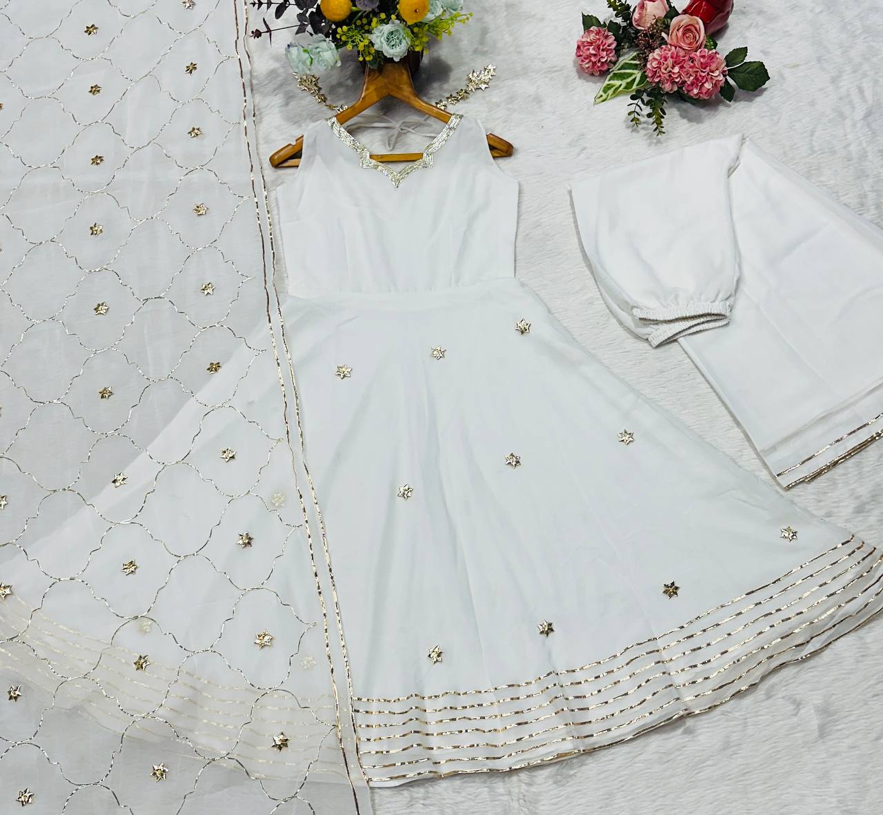 Nivara White Faux Georgette Anarkali Set with Hand Gotta Work