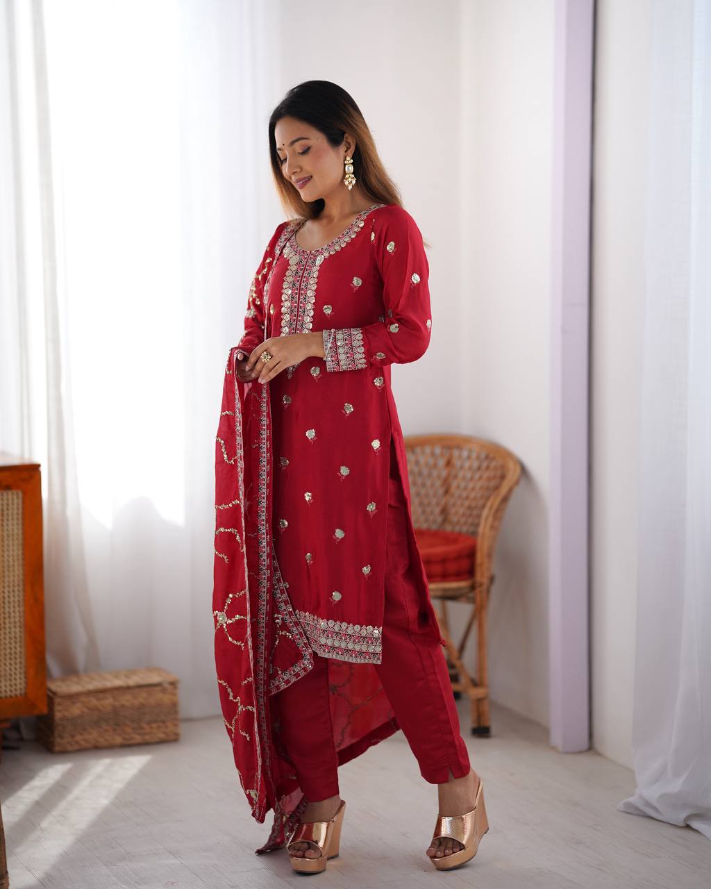 red chinnon embroidered kurta set